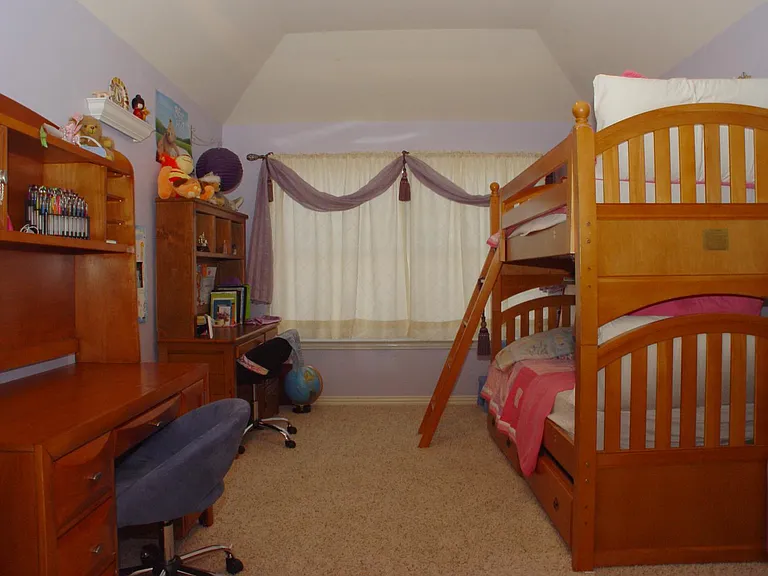 317 Sycamore Dr — Photo 20
