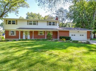 5718 Red Coach Rd, Centerville, OH 45429
