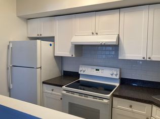 243 W Post Rd APT S, White Plains, NY 10606