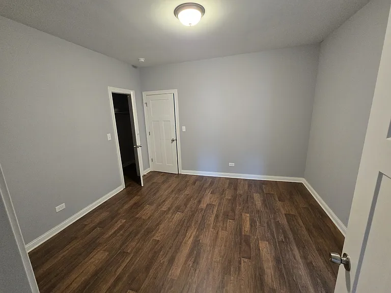 8117 S Drexel Ave #2 — Photo 17