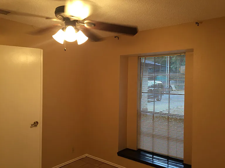 8358 Timber Gln — Photo 16