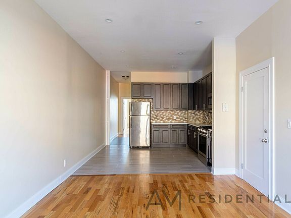 2nd image of 5714 5th Ave #B
