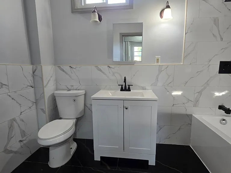 157 Wegman Pkwy #3 — Photo 6