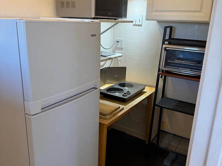 Kitchen area