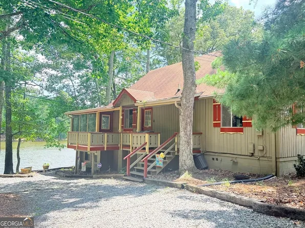 8 Saint Moritz Dr, Pine Mountain, GA 31822