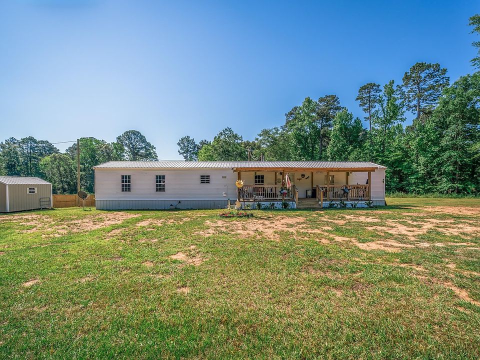 1st image of 136 Woodlawn Ests