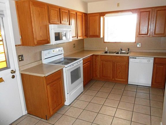 5th image of 621 N 57th Pl