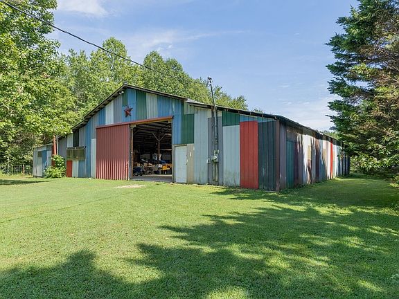 20th image of 233 Taylor Lake Rd