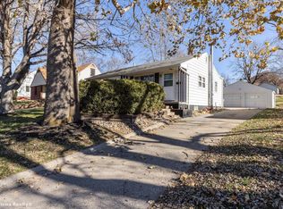 3323 62nd St, Des Moines, IA 50322