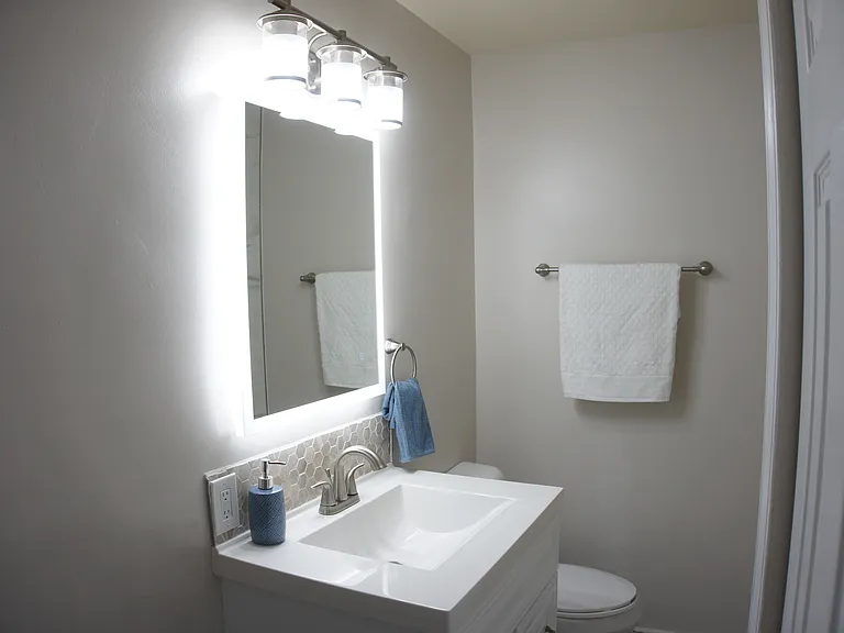 5931 Roosevelt Pl — Photo 32