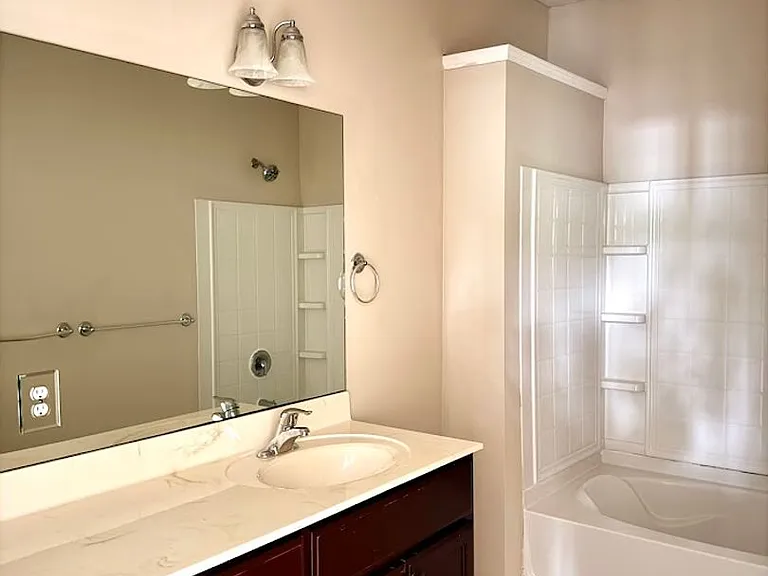 216 Inlet Reach Cir — Photo 8