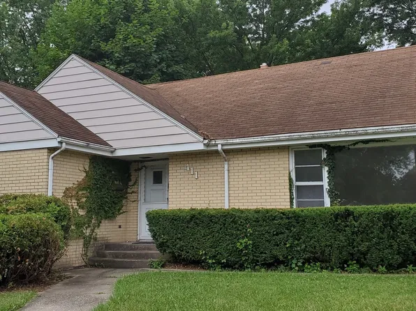 411 Hunter Ave, Rockford, IL 61108