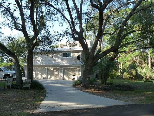1st image of 18466 Limberlos Ave