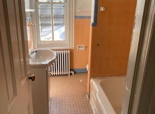 302 Oley St APT 2, Reading, PA 19601