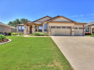 213 Yellow Rose Trl, Georgetown, TX 78633