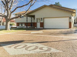 1009 Aronson Ave, Billings, MT 59105