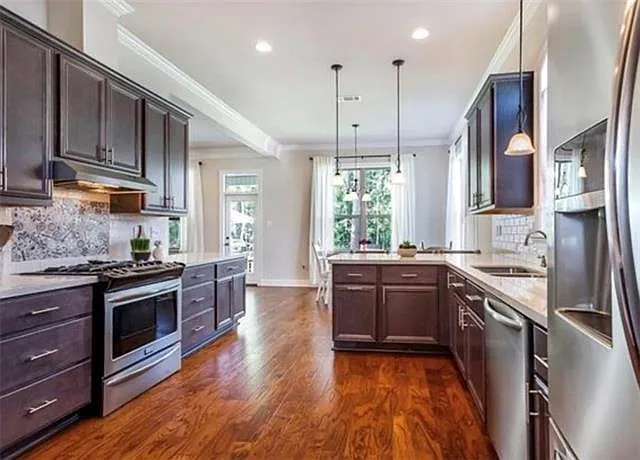 604 Pine Grove Loop — Photo 4