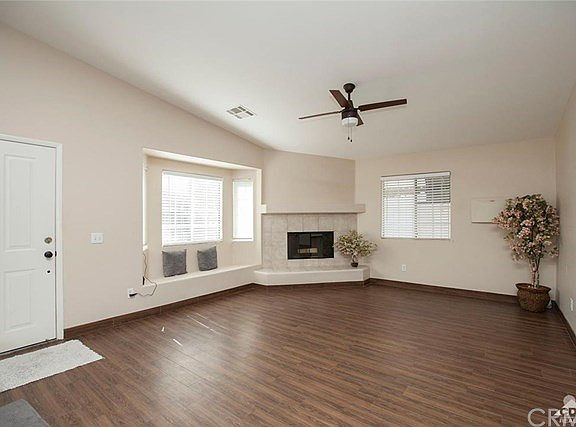 5th image of 53185 Avenida Alvarado