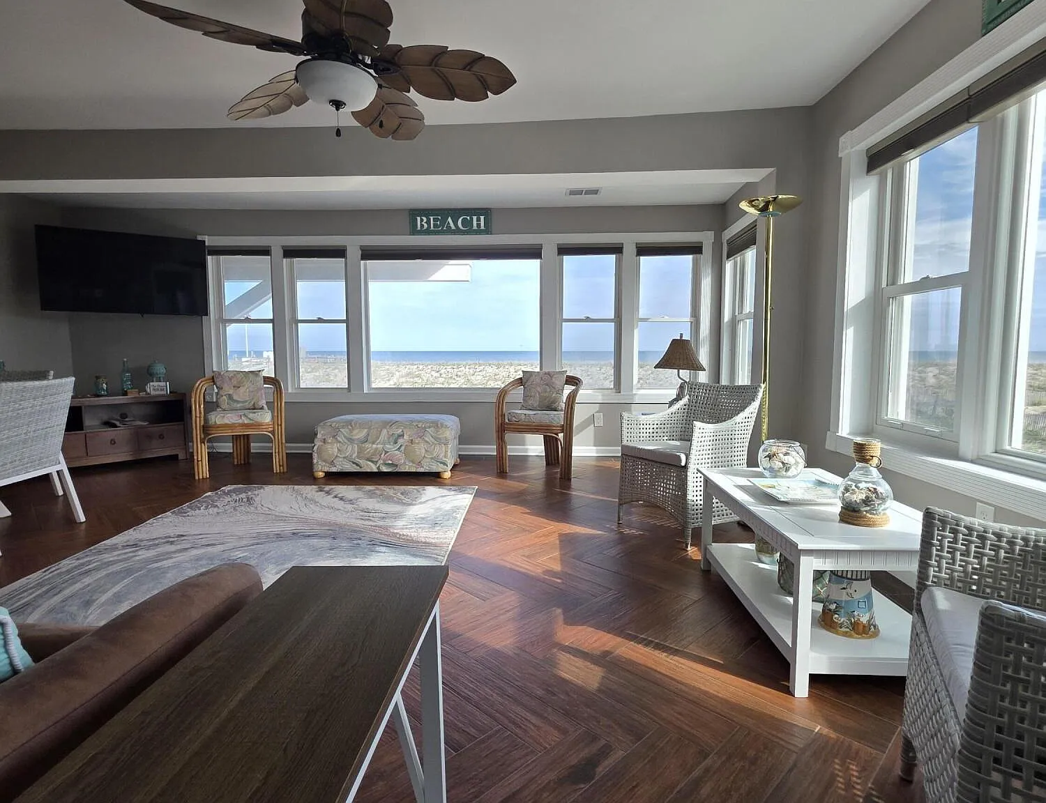 2 bed, 1.5 bath, 774 sqft, $3,200 — Photo 4