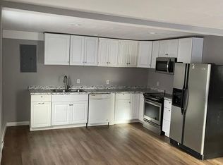 11 Joyce St, Webster, MA 01570