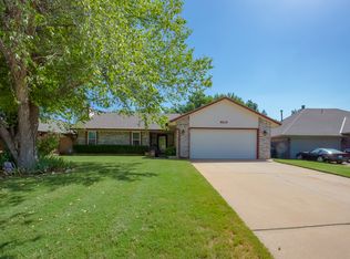 1704 Whispering Creek Dr, Edmond, OK 73013