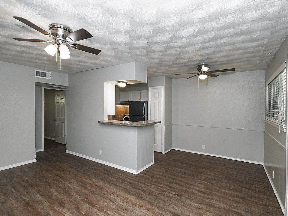 1st image of 2205 Empire Central Dr #Wmc00fyj2