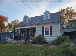 1013 Cleveland Ave, Charleston, WV 25302