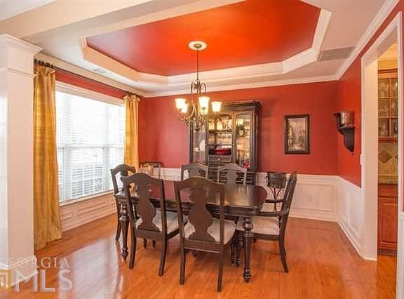 5th image of 533 Papillion Trce