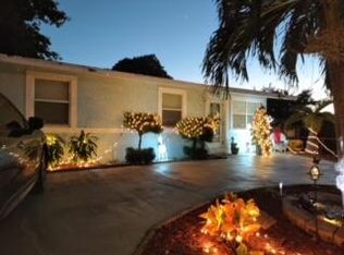 1149 W 36th St, Riviera Beach, FL 33404