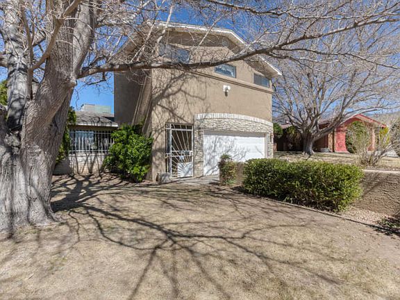 3rd image of 12113 Baronet Pl NE