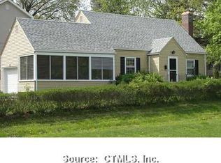 86 Saint Charles St, West Hartford, CT 06119