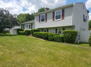 87 Strawberry Hill Rd, Feeding Hills, MA 01030