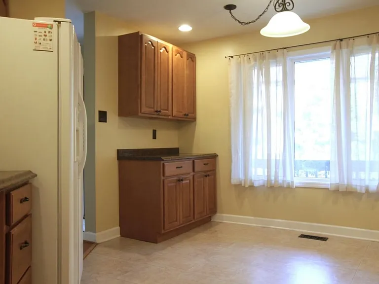 5416 Pinehurst Dr — Photo 4
