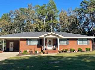 109 East Ave, Gloverville, SC 29828