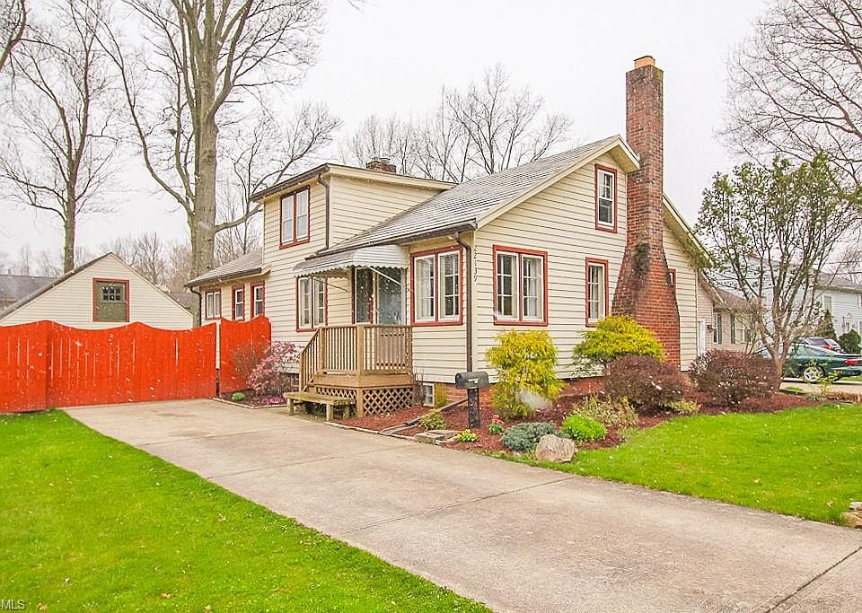 1st image of 22439 Macbeth Ave
