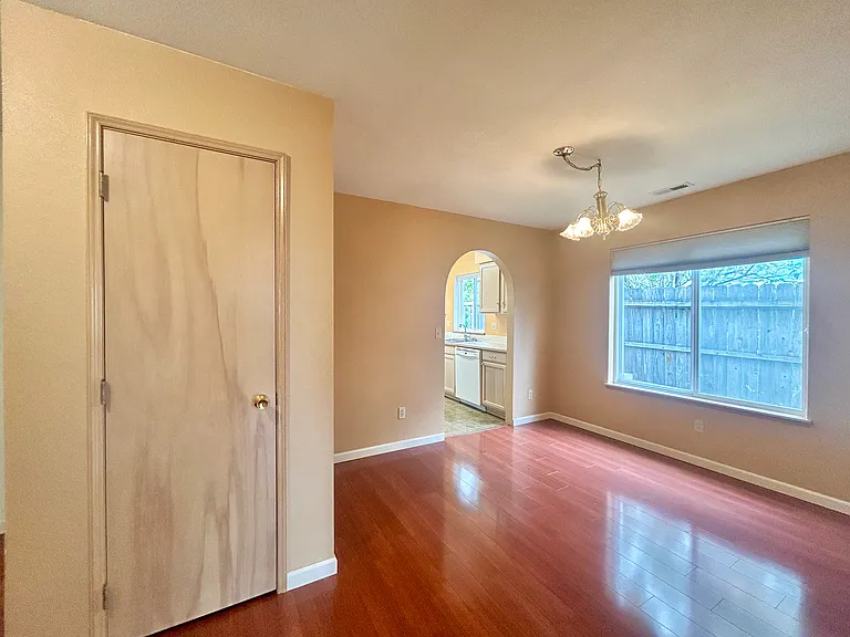 2617 Firland St SW — Photo 7