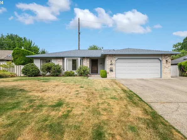 1643 NE Greensword Dr, Hillsboro, OR 97124