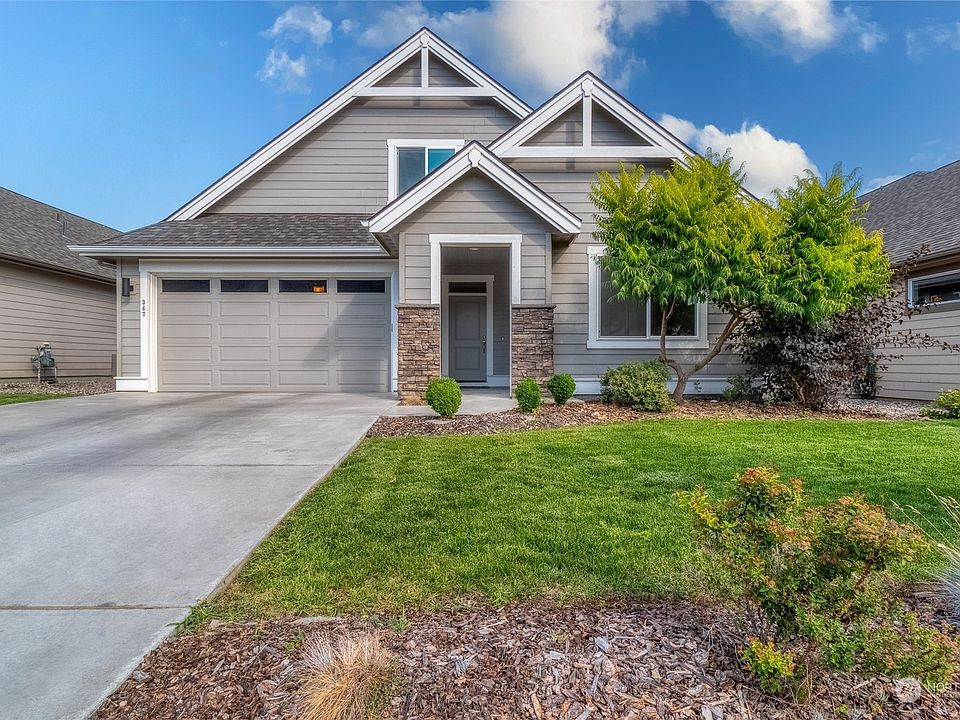 1st image of 347 Chardonnay Court
