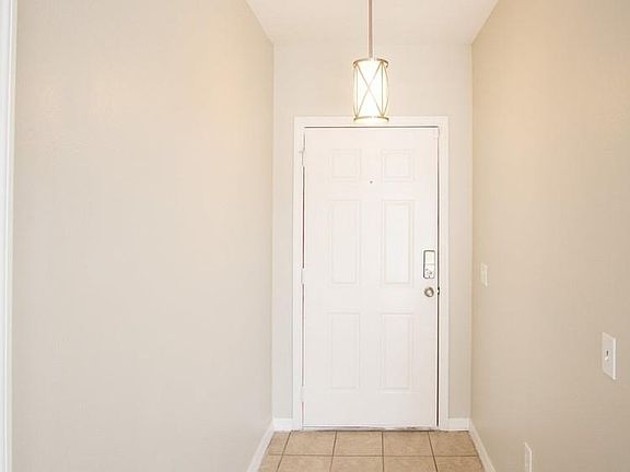 5th image of 865 Colville Dr
