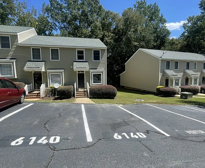 6140 Loch Laural Ln — Photo 14