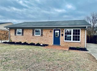 929 Gardenside Dr, Owensboro, KY 42301