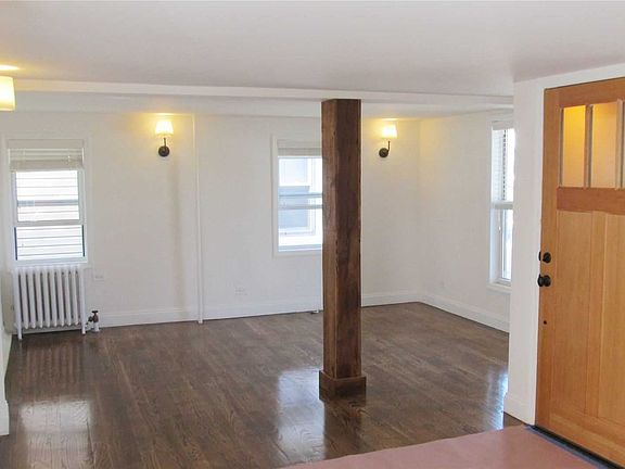 3rd image of 109 Jeanette Ave #A