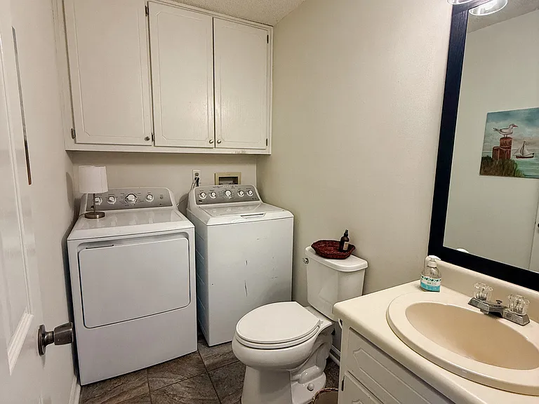 139 Woodfield Pl — Photo 11