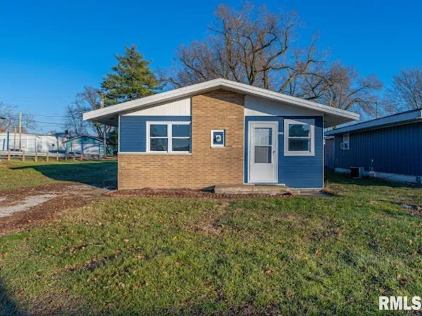 908 N Monroe St, Lincoln, IL 62656
