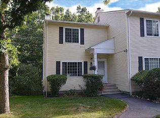 37 Eagle Run UNIT A, Warwick, RI 02818