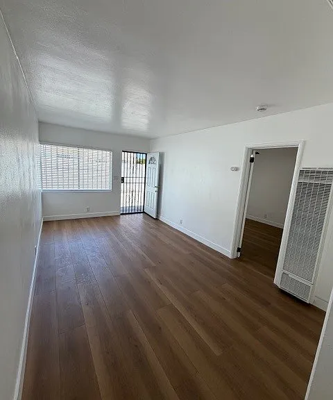 227 W Imperial Hwy #B — Photo 5
