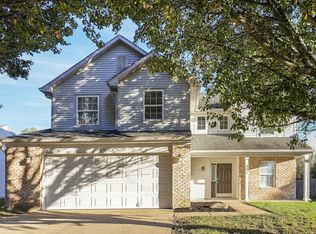 8071 Wichita Hill Dr, Indianapolis, IN 46217