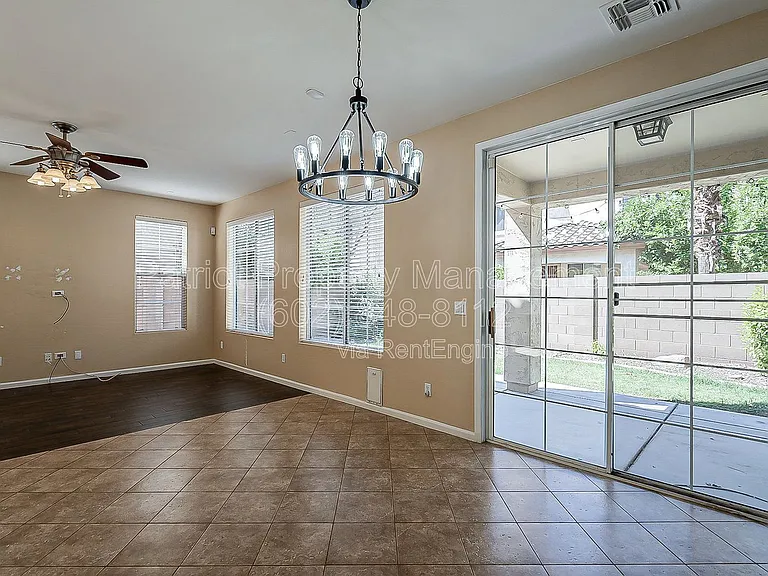 2078 E Flint St — Photo 12