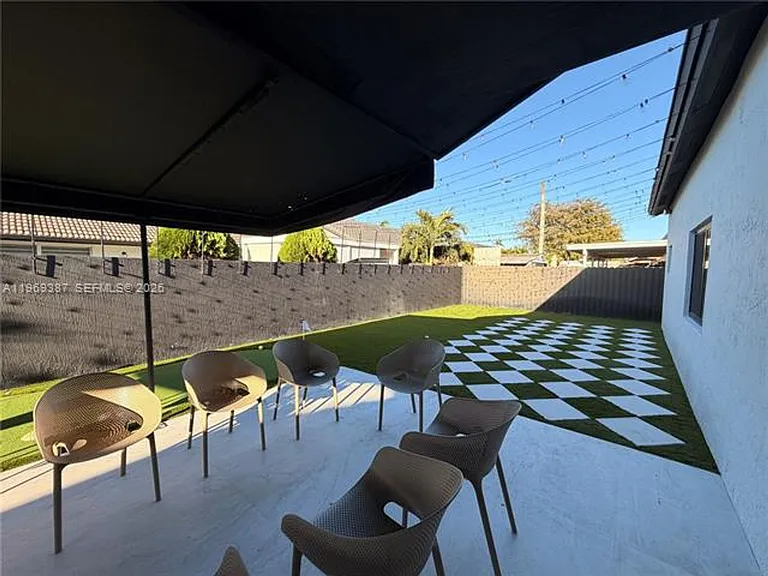 14617 SW 167th Ter — Photo 44
