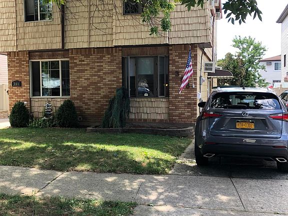 2nd image of 388 Colon Ave